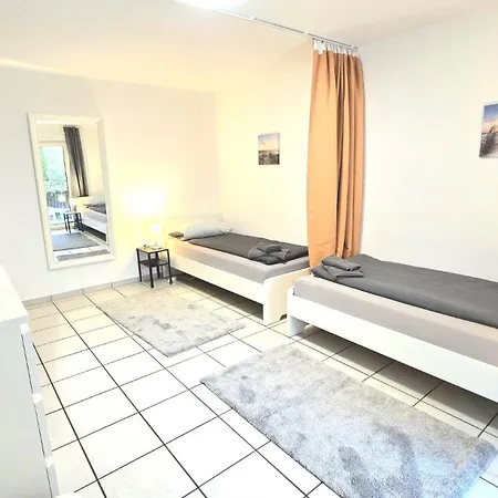 Apartamento Mit 2 Einzelbetten, Terrasse, Parkplatz, Wlan, Voll Ausgestattet - Monteurwohnung Mf01 *