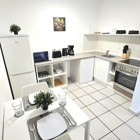 דירה Mit 2 Einzelbetten, Terrasse, Parkplatz, Wlan, Voll Ausgestattet - Monteurwohnung Mf01 Lendringsen