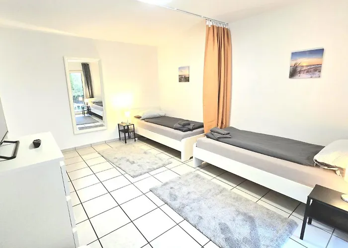 Apartamento Mit 2 Einzelbetten, Terrasse, Parkplatz, Wlan, Voll Ausgestattet - Monteurwohnung Mf01 *